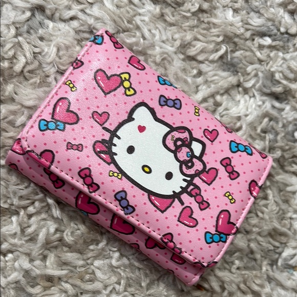 Hello Kitty Wallet Tri-Fold Hearts Bows Pink Sanrio Cute‎ Kawaii Girls Women's - Picture 1 of 8